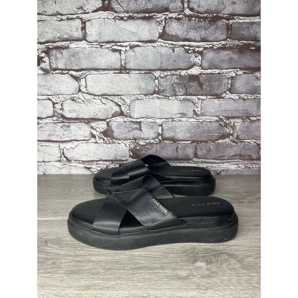 Cole Haan Black Leather Wedge Slip-On Comfort Women Sz 7B US/38EU - Picture 1 of 11